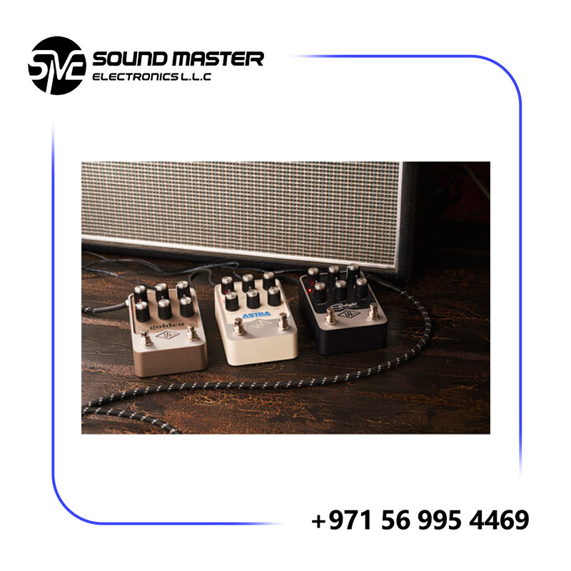 s8 Universal Audio UAFX Golden Reverb Stereo Effects Pedal